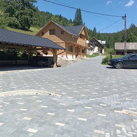 Kodru Chalet